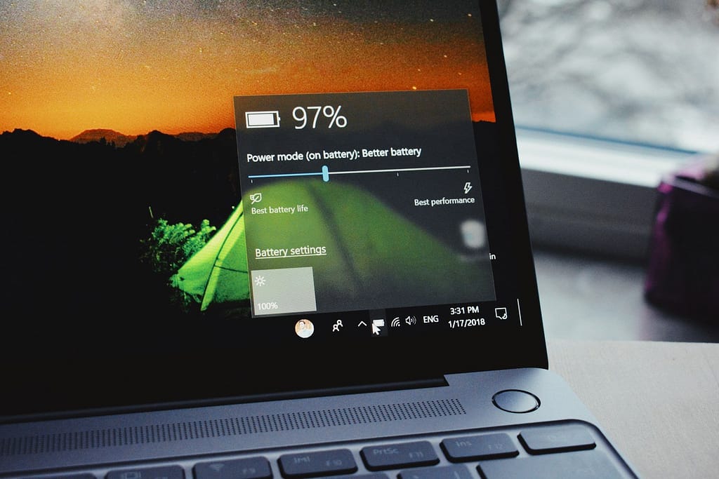 turn-on laptop displaying 97 percent battery, computer operating systems