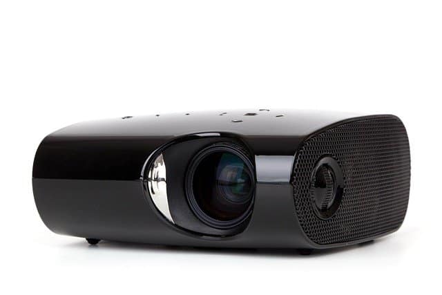 The Benefits of Owning a Projector for Home